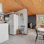 Three-bedroom In * Knebel