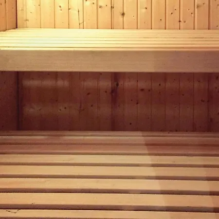 Three-bedroom In Dom wakacyjny *